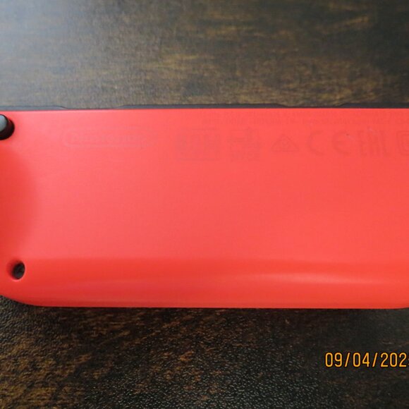Nintendo Switch Set of Joy Cons READ DESCRIPTION FOR PARTS - Picture 8 of 9